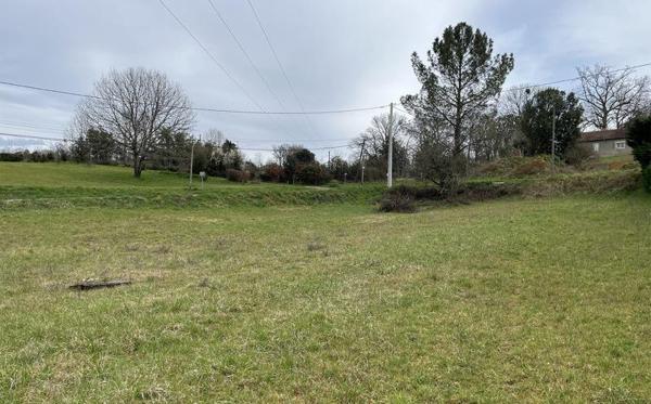 Terrain à vendre |  Sarlat-la-Canéda |  1710 m²