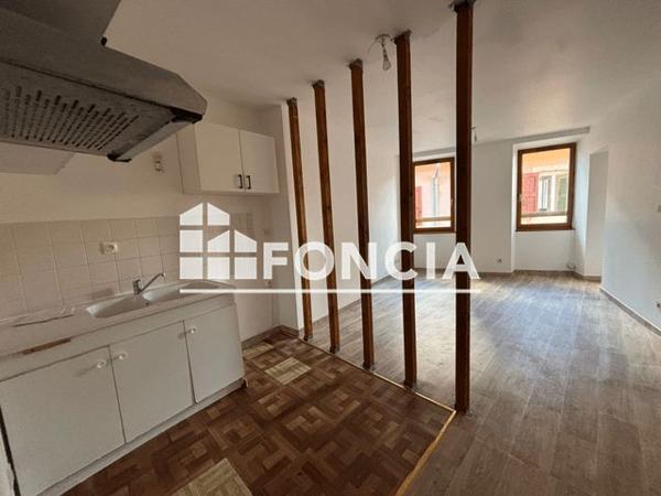 Location Appartement 2 pièces 35.2 m² - 15 RUE NOTRE DAME - Gap 05000