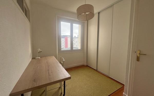 Appartement à louer    3 pièces •  Brest