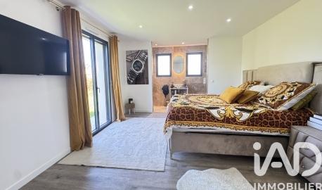 Maison à vendre 7 pièces 215 m² Goussainville