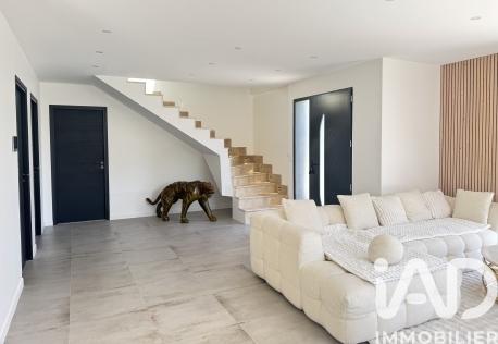 Maison à vendre 7 pièces 215 m² Goussainville