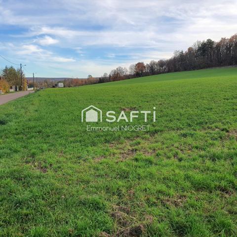 Superbe terrain plat constructible de 900 m²