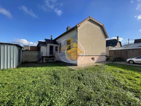 Location                                                      Maison
                        
                     5 pièces                      95 m2                     à Tergnier