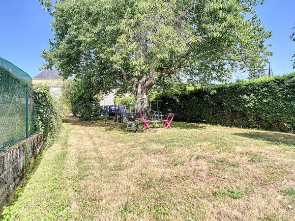 VANCE (72),Maison à vendre 6 pièces-115m²-terrainde 450m²- terrasse- parking-cave