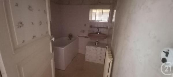 Maison à vendre  7 pièces - 176,50 m2 DOMERAT - 03