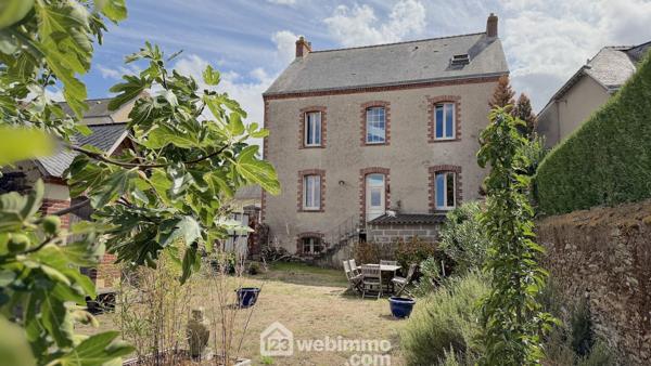 Maison de maître 189 m² à Segré-en-Anjou Bleu 49500