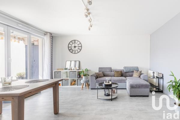 Appartement 3 pièces de 62 m² à Vigneux-sur-Seine (91270)