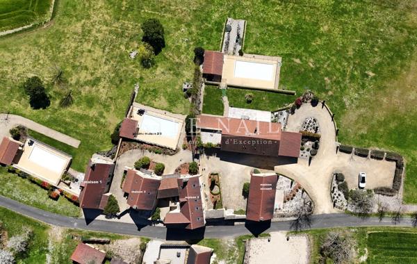 Hameau de charme au cœur du Périgord