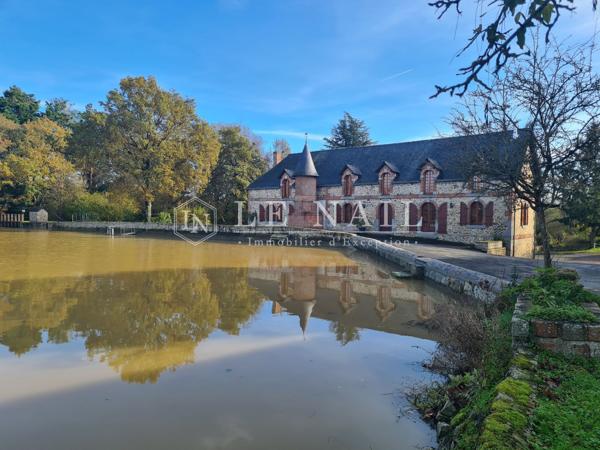 Rare étang de 15 hectares et son moulin en Sud Mayenne