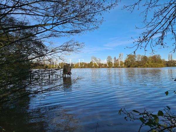 Rare étang de 15 hectares et son moulin en Sud Mayenne
