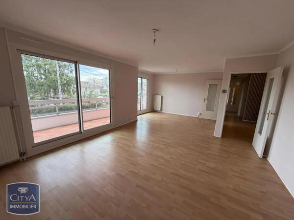 Appartement à louer 84.43m²