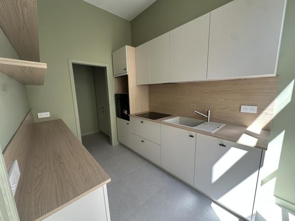 Location appartement 3 pièce(s) 94 m²