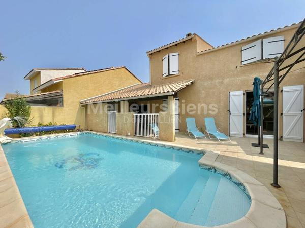 Charmante maison de 130 m2 avec piscine à et garage (VIDEO 4K SUR DEMANDE)