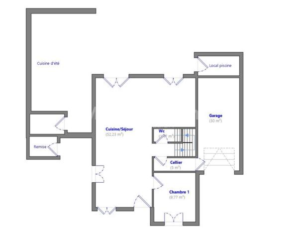 Charmante maison de 130 m2 avec piscine à et garage (VIDEO 4K SUR DEMANDE)