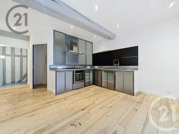 Maison à vendre  5 pièces - 211 m 2   TROYES  - 10