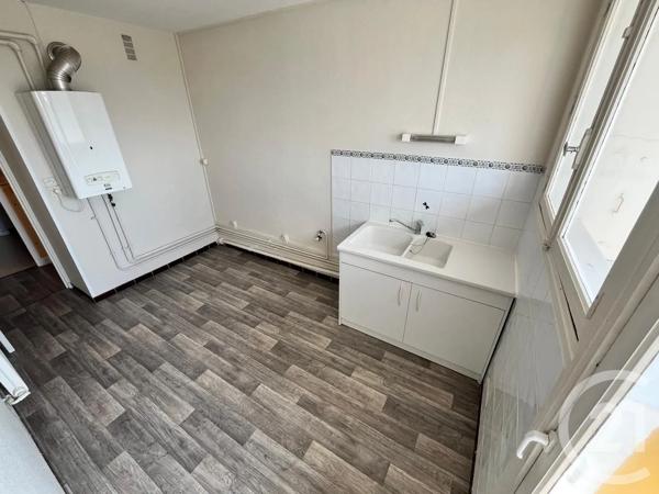 Appartement à vendre  4 pièces - 76 m 2   BELLEVILLE SUR MEUSE  - 55