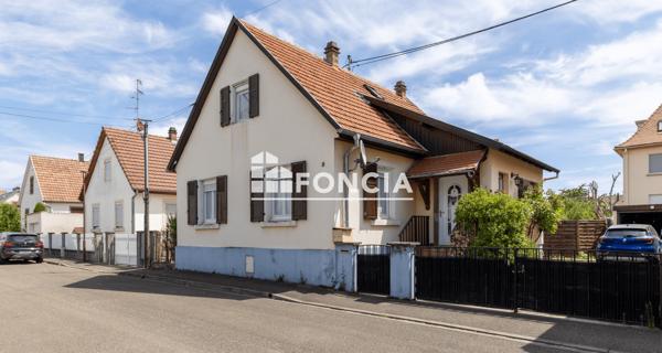 À vendre Maison 4 pièces 101 m² - Illkirch-graffenstaden 67400