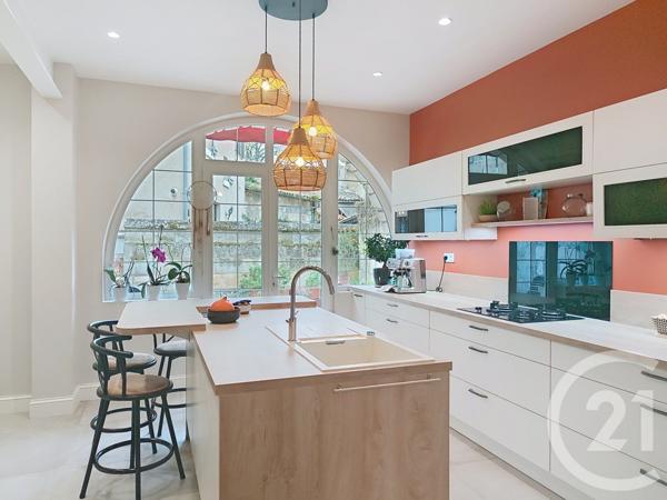 Maison à vendre  8 pièces - 190 m2 ANGOULEME - 16