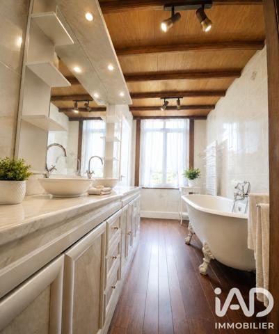 Maison à vendre 11 pièces 246 m² Bogny-sur-Meuse