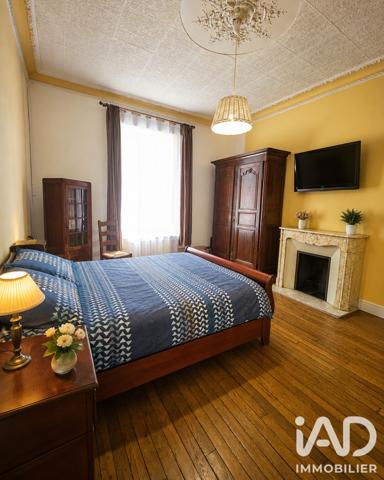 Maison à vendre 11 pièces 246 m² Bogny-sur-Meuse