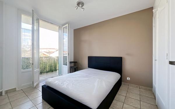 Appartement à louer    3 pièces • 58,10 m2 Vénissieux