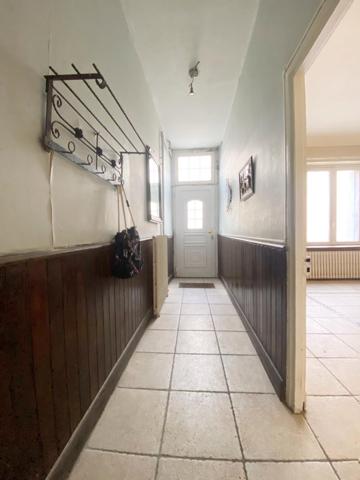 Maison Brassagaise au coeur du village avec double garages et cour interieur