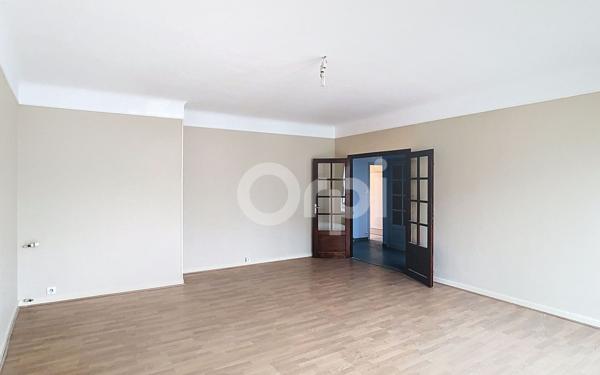 Appartement à louer    5 pièces •  Terrasson-Lavilledieu