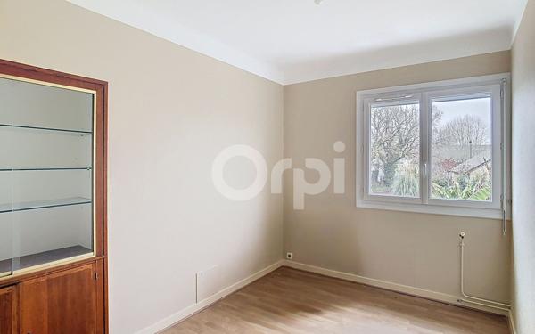 Appartement à louer    5 pièces •  Terrasson-Lavilledieu