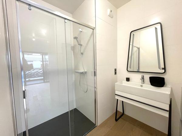 Appartement à vendre 5 pièces PARIS 14EME ARRONDISSEMENT (75)