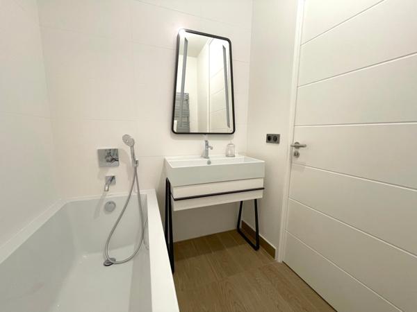 Appartement à vendre 5 pièces PARIS 14EME ARRONDISSEMENT (75)