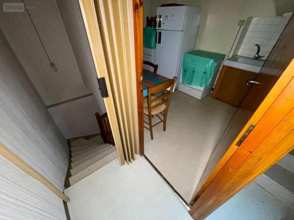 Maison à vendre à Saint-Chély-d'Apcher en Lozère (48200), ref : 48032-141