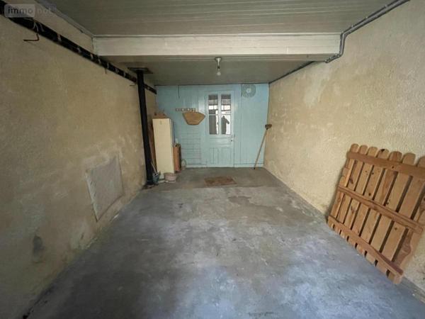 Maison à vendre à Saint-Chély-d'Apcher en Lozère (48200), ref : 48032-141