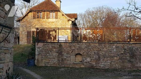 A VENDRE - A BEAUREGARD (LOT - 46260) - A 23km de Villefranche-de-Rouergue et 8km de Limogne-en...