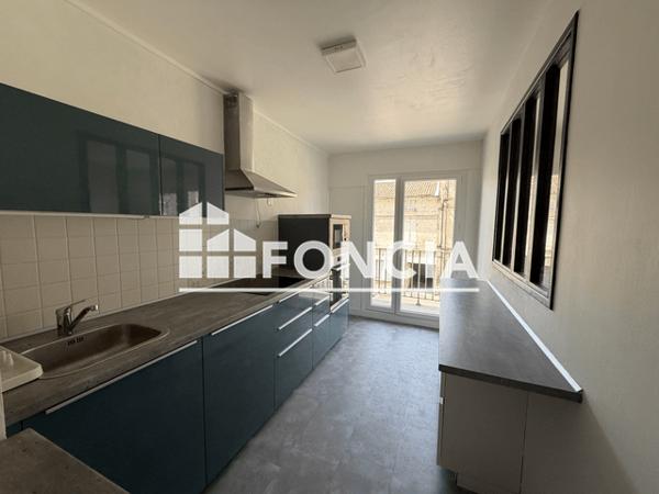 Location Appartement 4 pièces 84 m² - Angouleme 16000