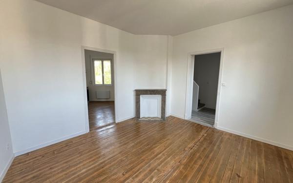 Appartement à louer    3 pièces •  Anizy-le-Château