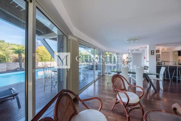 Bassin d’Arcachon -Villa contemporaine sur le port