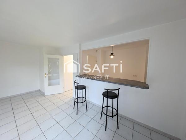 Noisy-Le Sec beau F2 en rez de jardin