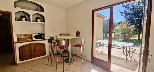 MAISON 5 PIECES DE 150 m² AVEC TERRAIN DE 12 000 M² SUR LUNEL 750 000 €