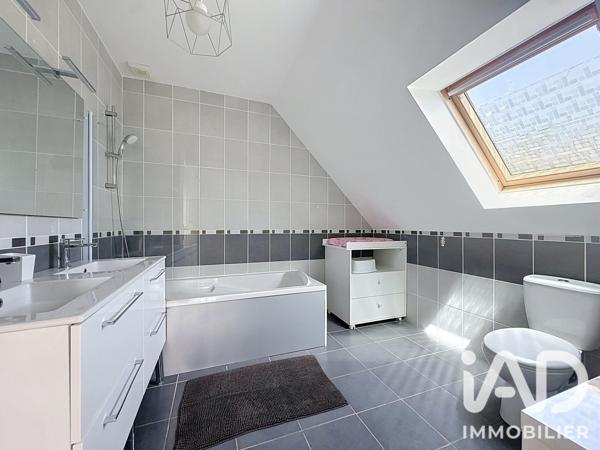 Maison à vendre 5 pièces 120,1 m² Plouhinec