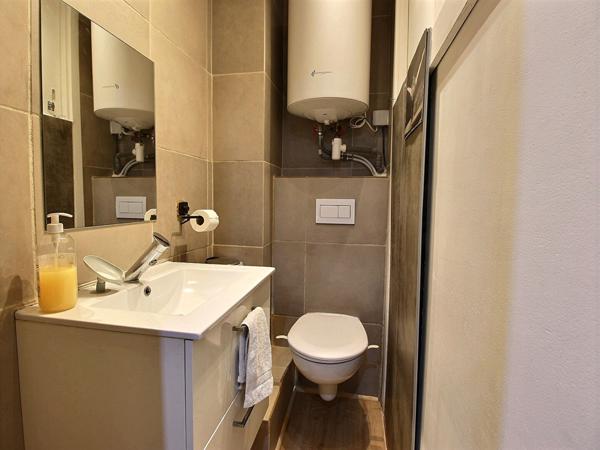 Appartement Avignon 3 pièce(s) 59.53 m2 balcon et stationnement