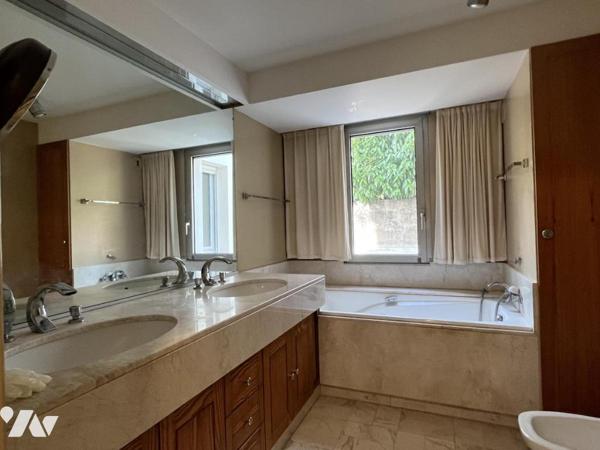 APPARTEMENT T6 - 200 m² - QUARTIER ROND POINT DE RENNES / ROND POINT DE VANNES