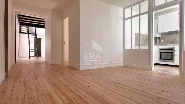 A VENDRE LOFT 5P ENSOLEILLE DUPLEX COMME UNE MAISON 125M2 / 139M2 SOL TERRASSE SUD 34M2 PARIS 10E LOUIS BLANC CANAL ST MARTIN