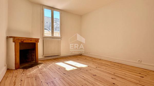 A VENDRE LOFT 5P ENSOLEILLE DUPLEX COMME UNE MAISON 125M2 / 139M2 SOL TERRASSE SUD 34M2 PARIS 10E LOUIS BLANC CANAL ST MARTIN