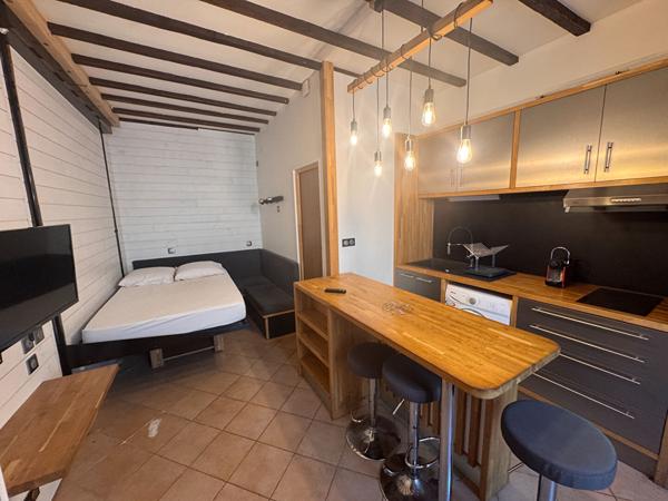 33100 BORDEAUX BASTIDE -   astucieux studio de 22m² + lit escamotable électrique à vendre