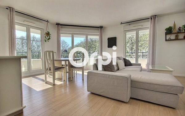 Appartement à vendre    3 pièces • 63,43 m2 Élancourt