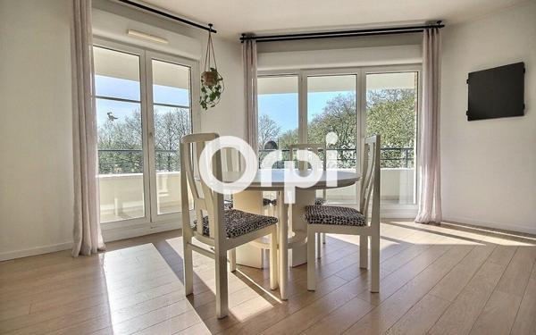 Appartement à vendre    3 pièces • 63,43 m2 Élancourt