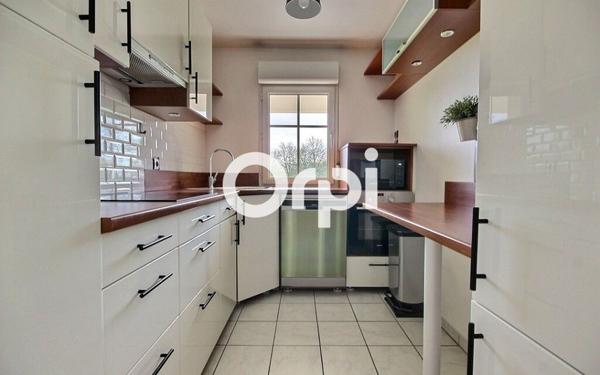 Appartement à vendre    3 pièces • 63,43 m2 Élancourt