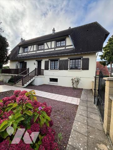 Maison d'habitation sur sous-sol