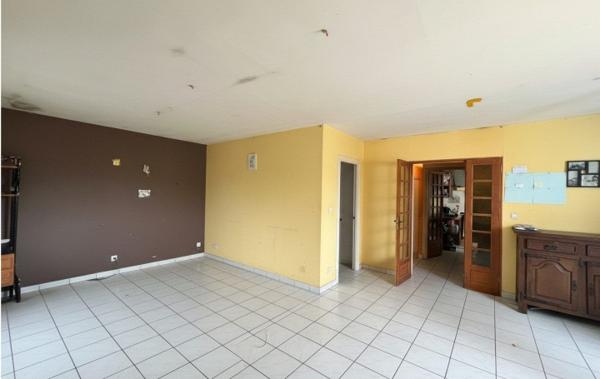 Vente Villa Villa de plain-pied - 4 pièces à rénover Pinet   