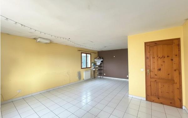 Vente Villa Villa de plain-pied - 4 pièces à rénover Pinet   